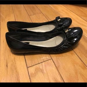 Liz Claiborne patented leather flats